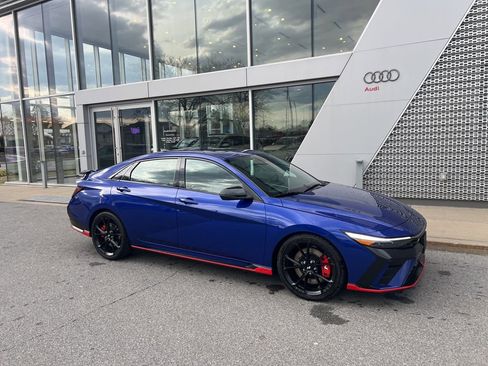 Used 2025 Hyundai Elantra N image 10