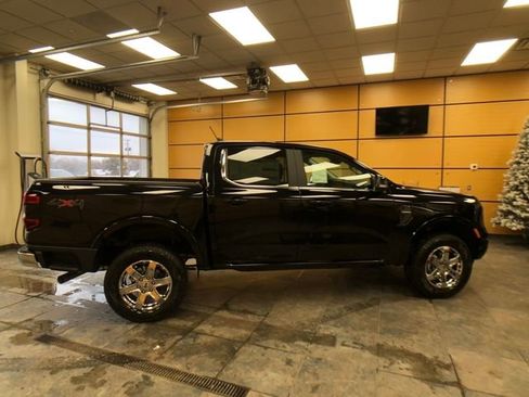 New 2025 Ford Ranger Lariat w/ Chrome Accent Package image 8