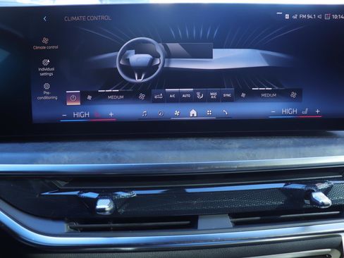 New 2026 BMW X5 xDrive40i w/ Premium Package image 33