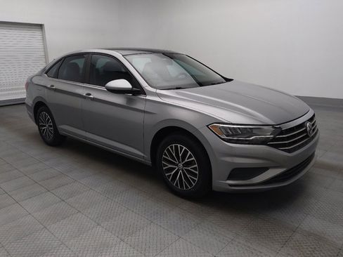Used 2021 Volkswagen Jetta SE image 11