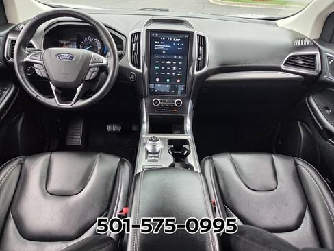 Used 2022 Ford Edge Titanium AWD/4WD image 12