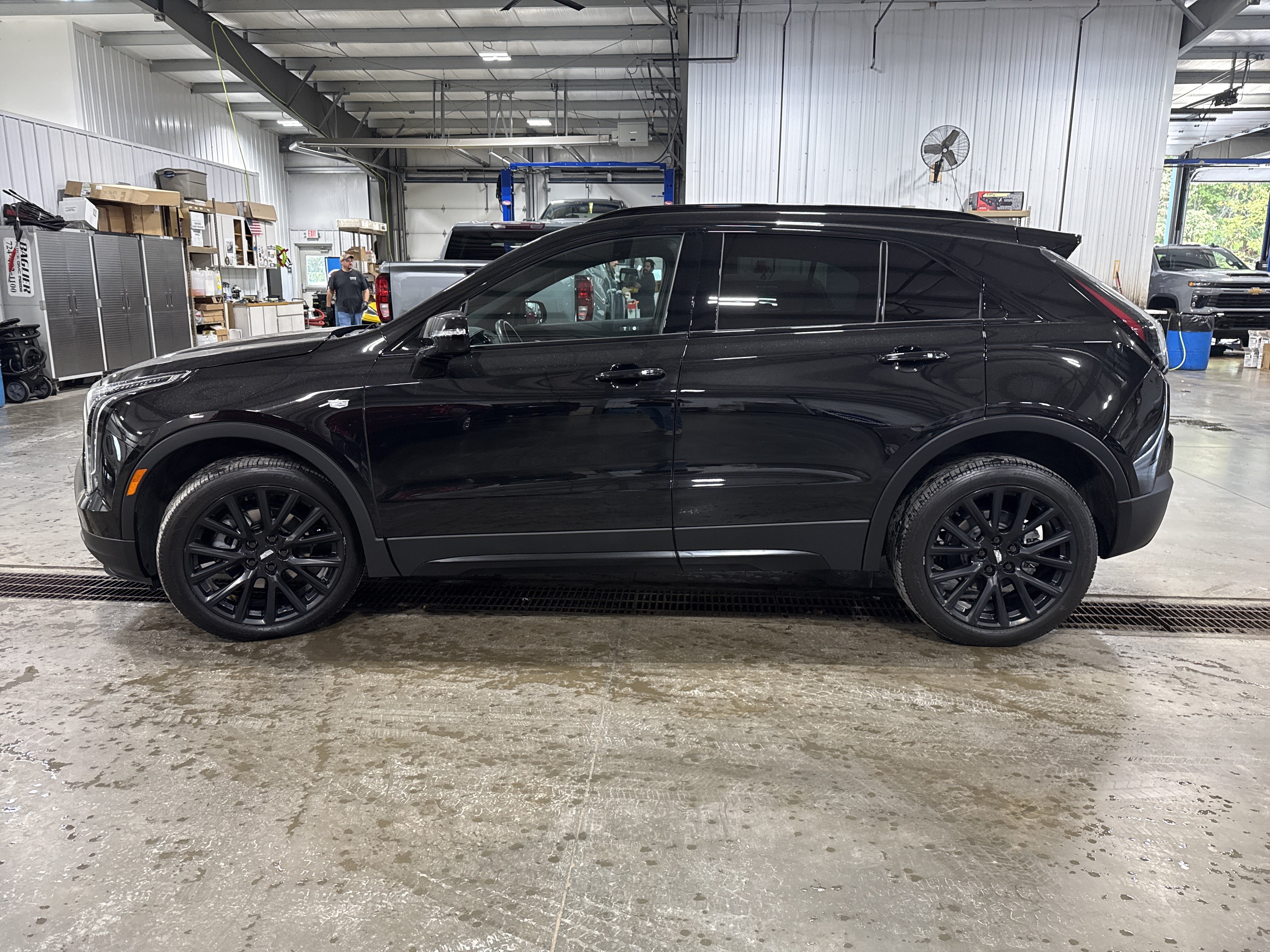 Used 2023 Cadillac XT4 Sport AWD/4WD image 5