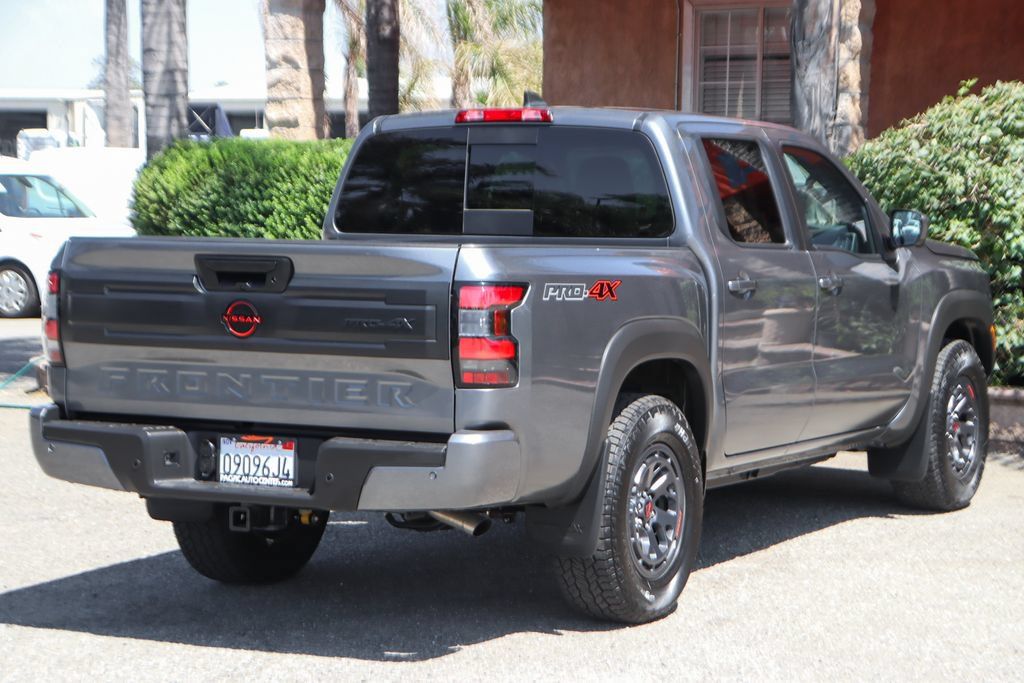 Used 2025 Nissan Frontier PRO-4X w/ Pro Convenience Package AWD/4WD image 9