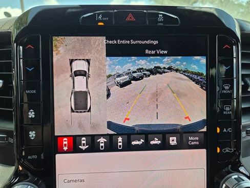 New 2026 RAM 3500 Big Horn AWD/4WD image 23