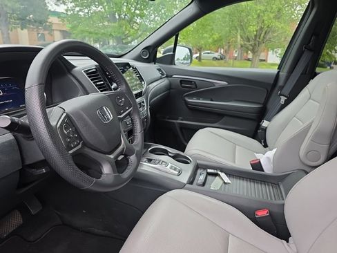 Certified 2023 Honda Passport EX-L image 22