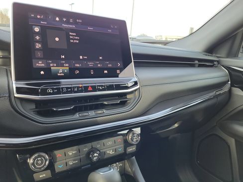 New 2026 Jeep Compass Limited image 26