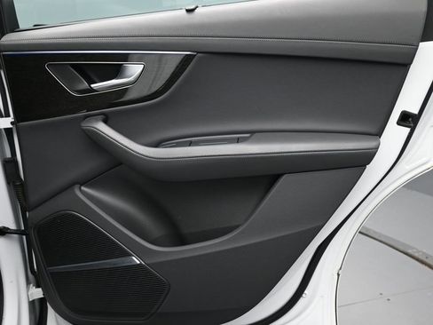 Used 2023 Audi Q7 3.0T Prestige w/ Prestige Package image 24