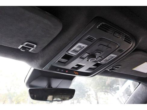 Used 2023 Cadillac Escalade ESV V image 11