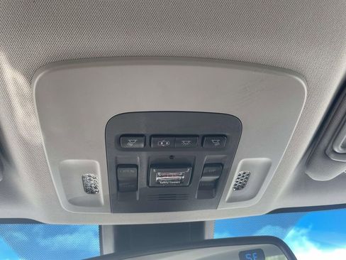 Used 2018 Toyota Camry LE w/ Audio Package FWD image 12