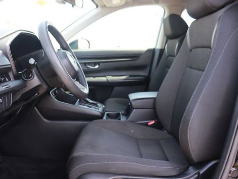 Used 2025 Honda CR-V LX image 11