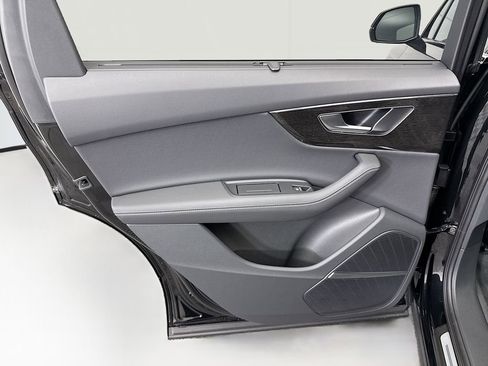 New 2026 Audi Q7 3.0T Premium Plus image 27