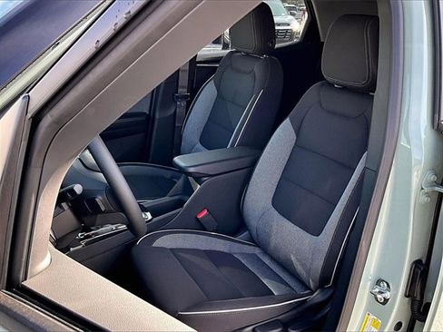 New 2026 Chevrolet TrailBlazer LT image 9