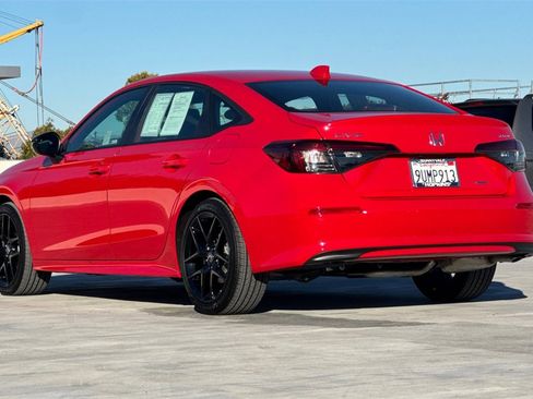 Certified 2025 Honda Civic Sport image 5