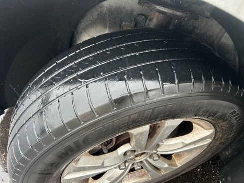 Used 2015 Chevrolet Equinox LT image 27