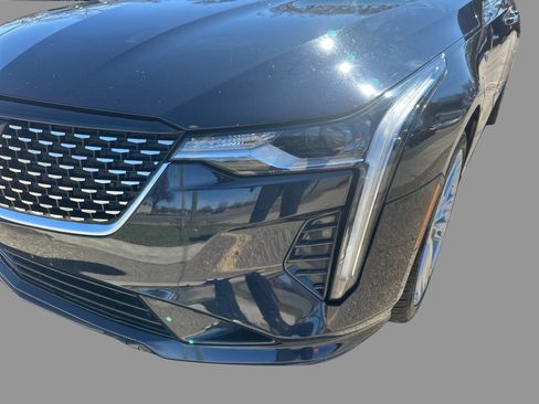 Used 2021 Cadillac CT4 Premium Luxury AWD/4WD image 37