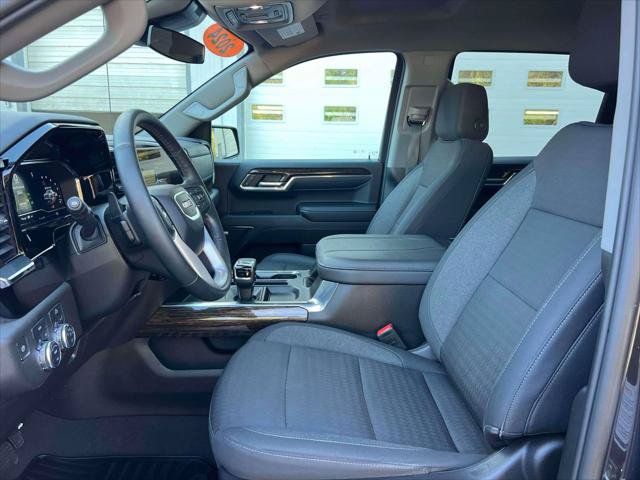 Used 2024 GMC Sierra 1500 Elevation w/ Preferred Package AWD/4WD image 18