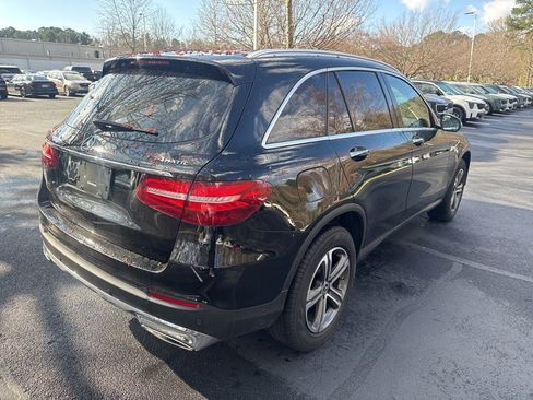 Used 2019 Mercedes-Benz GLC 300 4MATIC image 15