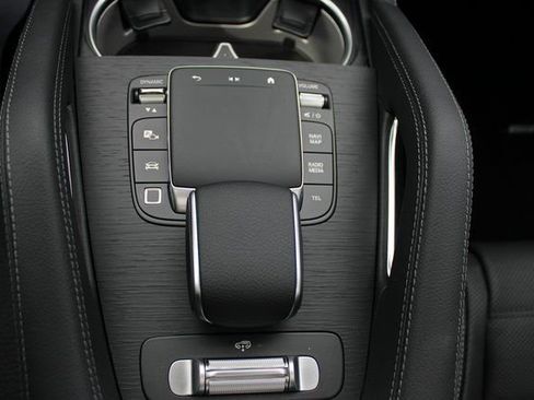 New 2026 Mercedes-Benz GLS 450 4MATIC image 30