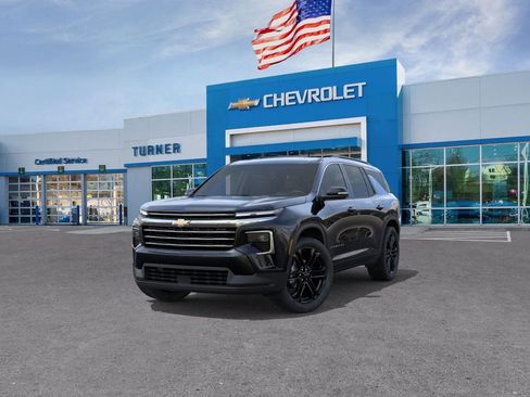 New 2026 Chevrolet Traverse LT w/ Driver Confidence Package image 8