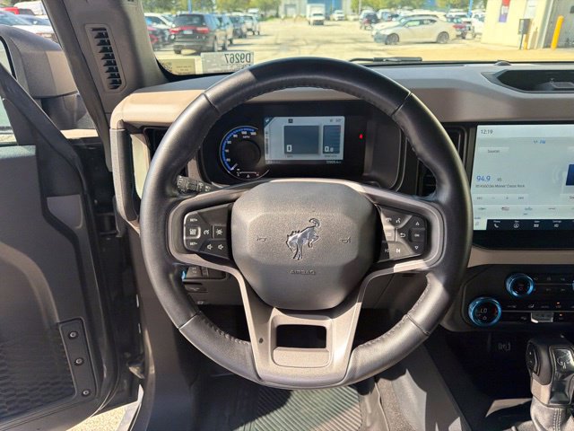 Used 2023 Ford Bronco Wildtrak AWD/4WD image 24