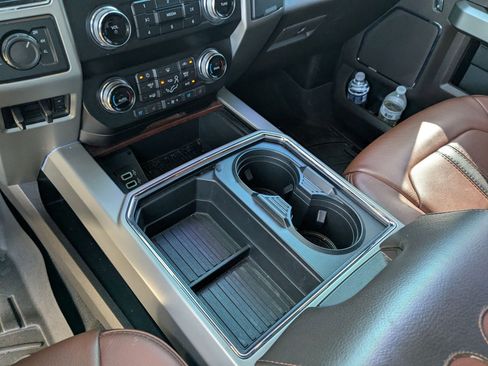 Used 2019 Ford F250 King Ranch w/ King Ranch Ultimate Package image 19