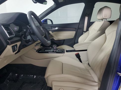 Certified 2024 Audi Q5 2.0T Premium Plus image 2