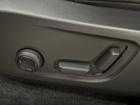 Used 2024 Volvo C40 P8 Recharge Ultimate w/ Protection Package Premier image 26