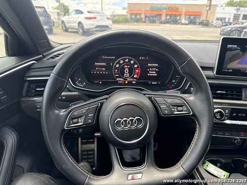 Used 2019 Audi S4 Premium Plus w/ Premium Plus Package AWD/4WD image 23