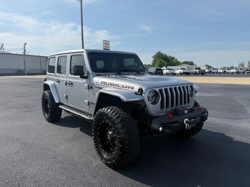 Used 2018 Jeep Wrangler Unlimited Rubicon AWD/4WD image 1