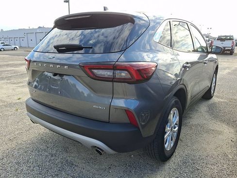 Used 2024 Ford Escape Active AWD/4WD image 4