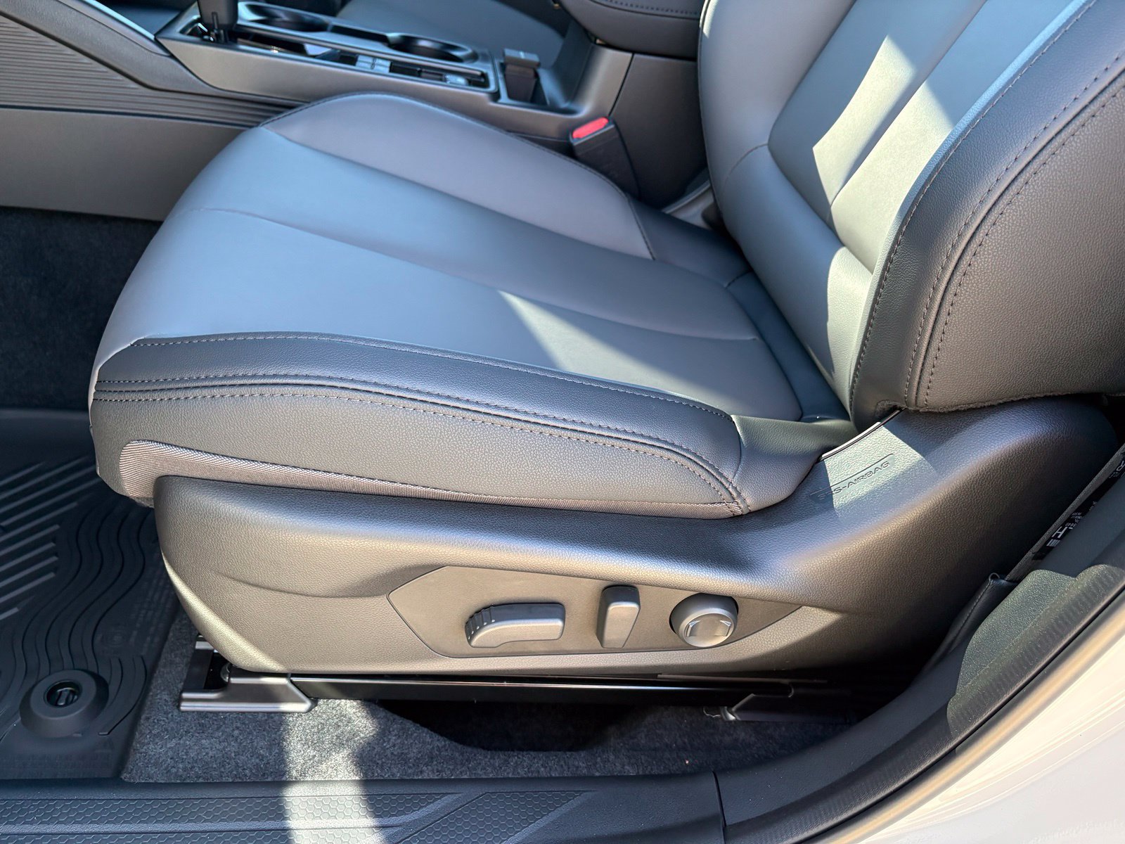 New 2026 Subaru Outback Premium AWD/4WD image 25