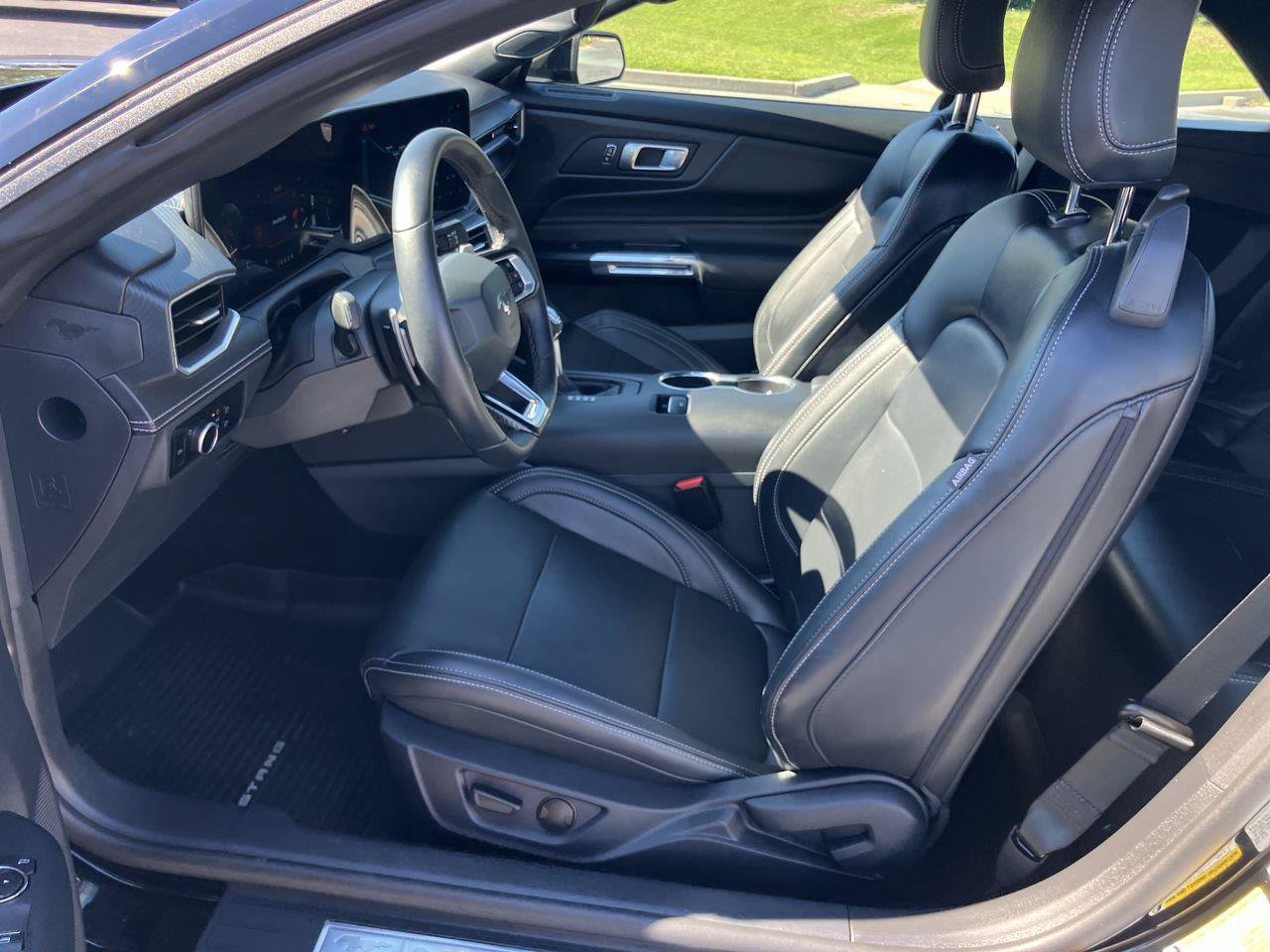 Used 2025 Ford Mustang GT Premium RWD image 21