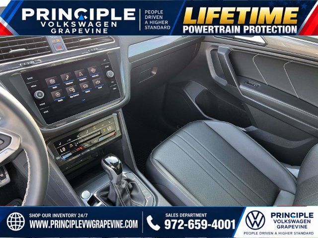 Used 2023 Volkswagen Tiguan SE R-Line FWD image 22