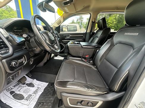 Used 2019 RAM 1500 Laramie AWD/4WD image 33