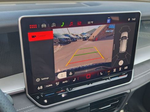 New 2026 Volkswagen Tiguan SE R-Line image 9