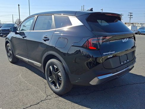 New 2026 Kia Sportage LX w/ LX Convenience Package image 4