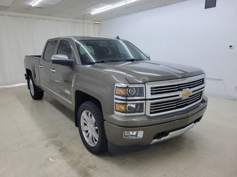 Used 2014 Chevrolet Silverado 1500 High Country AWD/4WD image 3