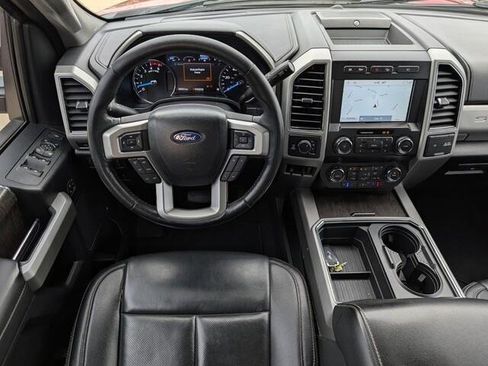 Used 2021 Ford F250 Lariat w/ Lariat Ultimate Package image 13