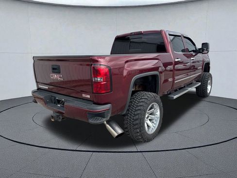 Used 2016 GMC Sierra 2500 SLT w/ Duramax Plus Package AWD/4WD image 2
