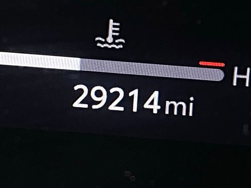 Used 2024 Toyota Tacoma TRD Off-Road image 13