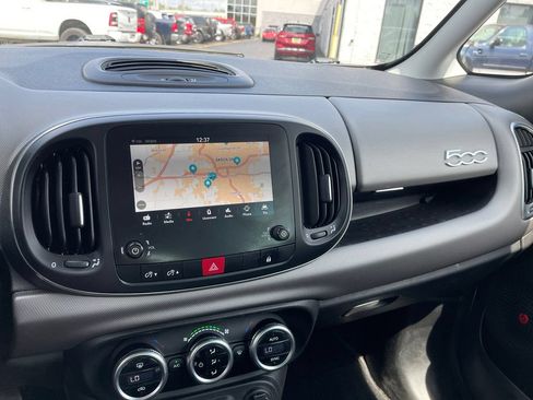 Used 2018 FIAT 500L Pop w/ Premium Group FWD image 19