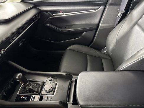 Used 2022 MAZDA MAZDA3 s image 17