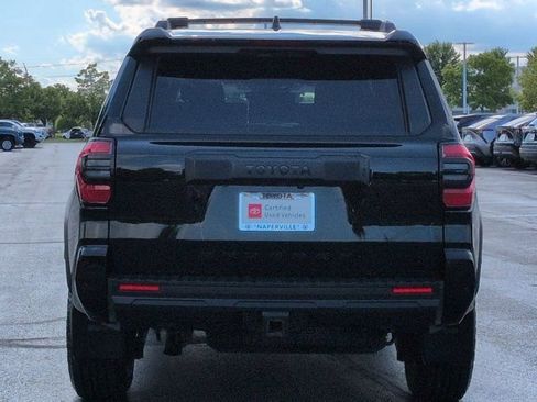 Certified 2025 Toyota 4Runner TRD Off-Road Premium AWD/4WD image 6