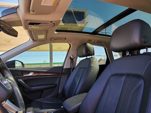 Used 2018 Audi Q5 2.0T Premium image 12