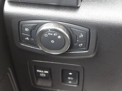 Used 2020 Ford F150 XLT w/ Equipment Group 302A Luxury AWD/4WD image 20