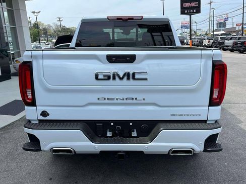 New 2026 GMC Sierra 1500 Denali Ultimate AWD/4WD image 4