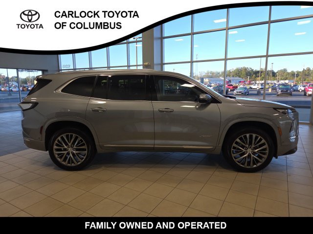 Used 2026 Buick Enclave Avenir w/ Super Cruise Package AWD/4WD image 7