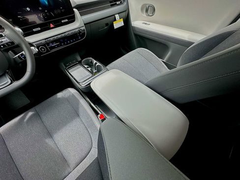 New 2026 Hyundai Ioniq 5 SE RWD image 22