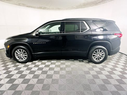 Used 2023 Chevrolet Traverse LT w/ LPO, Cargo Package AWD/4WD image 6