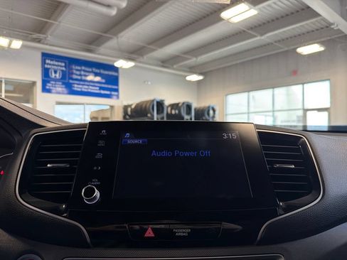 Certified 2023 Honda Ridgeline Sport image 14